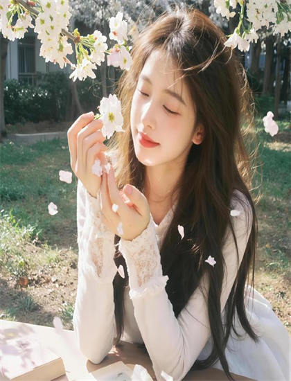 女人的mm_4399神马影院中文_好姑娘在线观看免费高清